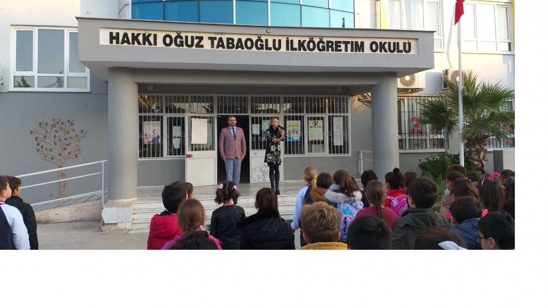 Hakkı Oğuz Tabaoğlu İlkokulu'nda  İlçe Milli Eğitim Müdürümüz Sayın Öznur ÇETİN Yönetiminde İstiklal Marşı Töreni