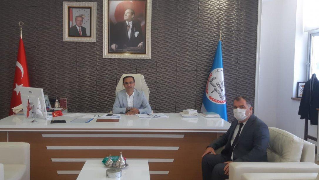İl Milli Eğitim Müdürümüz Sayın Dr. Ömer YAHŞİ  İlçemiz Milli Eğitim Müdürü  Murat ÇEVİK'i makamlarında kabul ettiler.